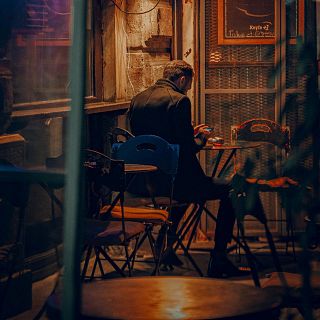 El 30% dels adults a Espanya són solters, segons el CIS. Arantxa Coca explica el per què