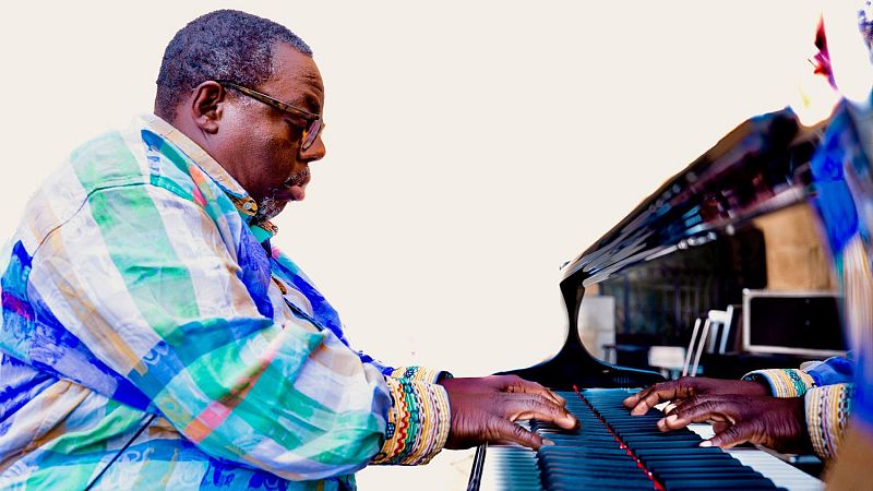 No solo jazz - M�sica para un viernes diferente - 03/04/26 - No solo jazz | Escuchar