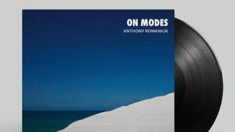 La hora azul - Romanuk:On modes - 03/04/26 - La hora azul | Escuchar