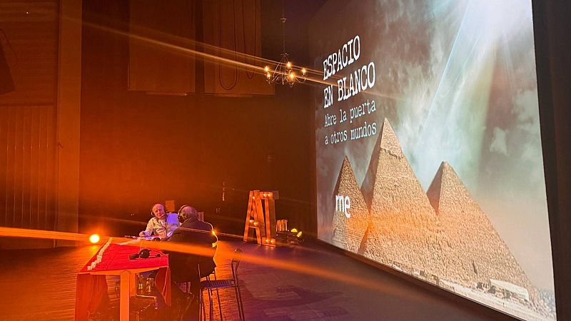 Espacio en blanco - Zamora y más misterios (parte 1) - 05/04/26 - Espacio en blanco | Escuchar