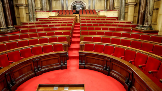 La CUP for�a el debat sobre l'�s del catal� a l'escola