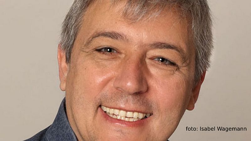 Creando que es gerundio - La profesionalización de la escritura - 12/04/26 - Escuchar ahora