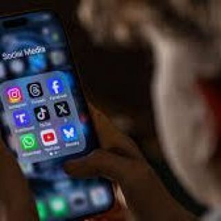 Condemna judicial a Meta i Google per causar addicció a les xarxes socials