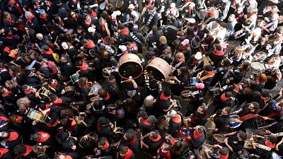 Hell�n, a golpe de tambor - Celebrando Espa�a | Escuchar