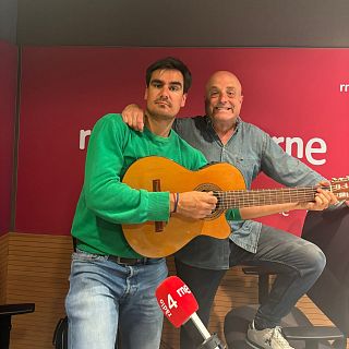 Lo Pau de Ponts explica la seva experiència nàutica amb els amics!