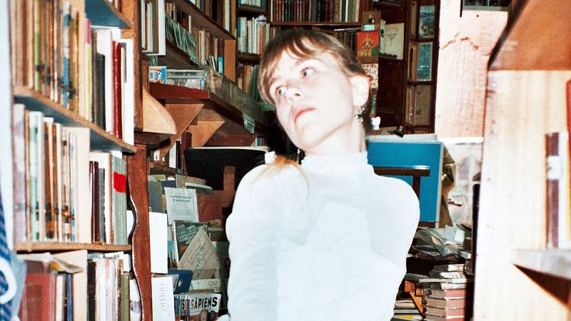 Dianka estrena en exclusiva el seu nou single "De Tanto Leer…!” - Xavifòrnia | Escoltar