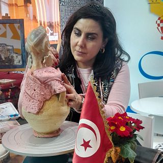 Conversamos con la artista plástica tunecina Dorra Mselmani