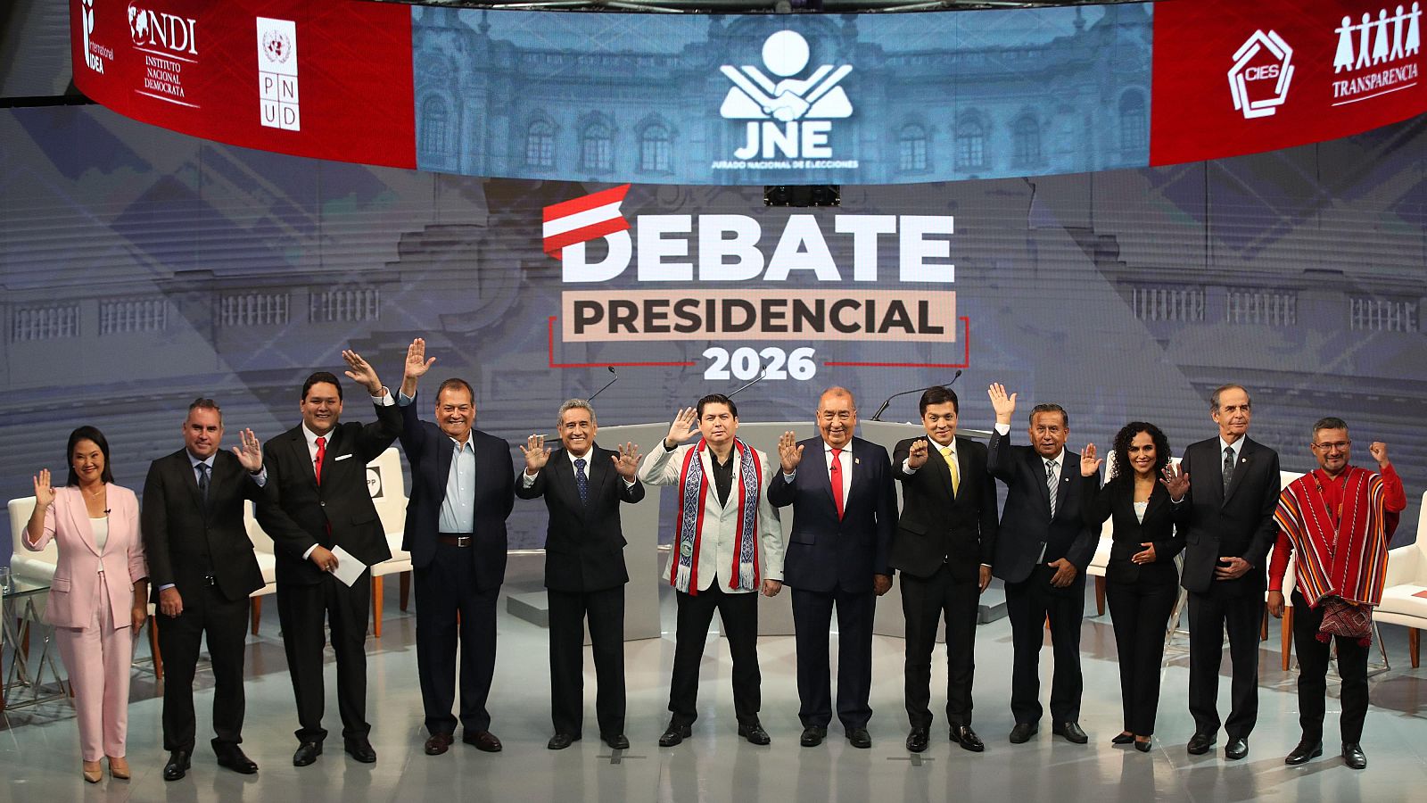 Cinco continentes - La fragmentación política marca las elecciones en Perú - Escuchar ahora