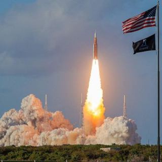 Lluís Quevedo explica per què els astronautes de l’Artemis II tenen tots prop de 50 anys