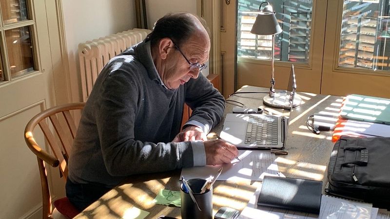 El Pla B - Pepe Ribas convida Ana Paniker, humorista gr�fica, escriptora, periodista i editora - El pla B | Escoltar