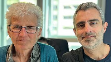 Fina Birul�s,�fil�sofa�