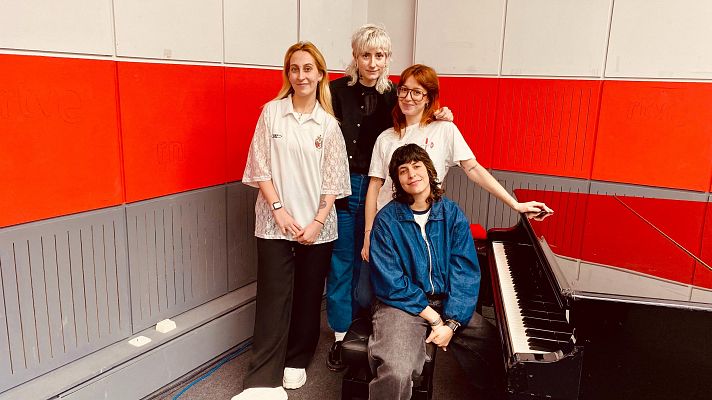 En un lugar "Donde nada es para tanto", con Ginebras