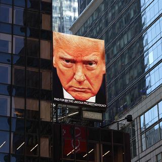 Tertúlia | Entre la treva fràgil amb l’Iran i la davallada de popularitat de Trump