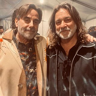 Primer single en castellano de The Wild Horses con Quique González como invitado