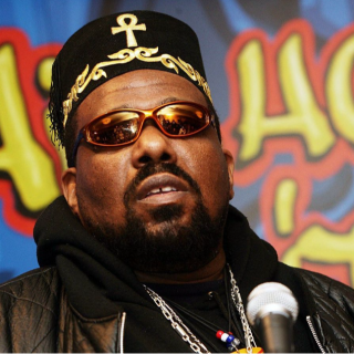 Gente que trabaja: fallece Afrika Bambaataa