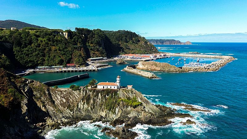 Más de seis décadas de historia de la Revista Mar - Españoles en la mar | Escuchar