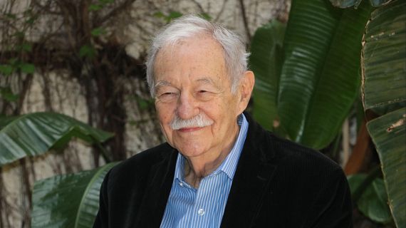 Torna el detectiu sense nom d'Eduardo Mendoza