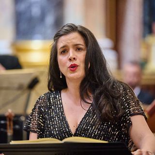 Beatriz Oleaga, mezzosoprano