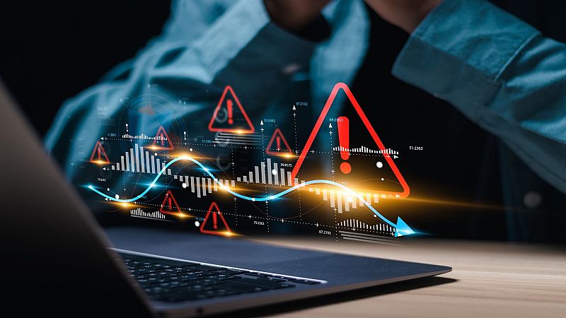 El Pla B - Pere Navarro, president executiu del Consorci de la Zona Franca de Barcelona - Estafes banc�ries amb Bruno P�rez i Gerard Hern�ndez - El pla B | Escoltar