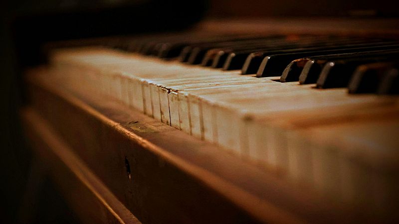 A lo loco y con patines - Esencias y cadencias afroamericanas - 15/04/26 - A lo loco y con patines | Escuchar