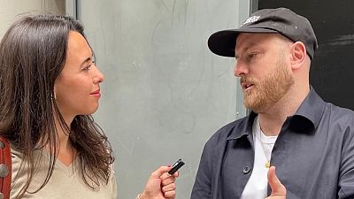 Escuchar ahora - The Designer Is Dead, ascenso y la retirada del dise�ador de moda mallorqu�n Miguel Adrover.