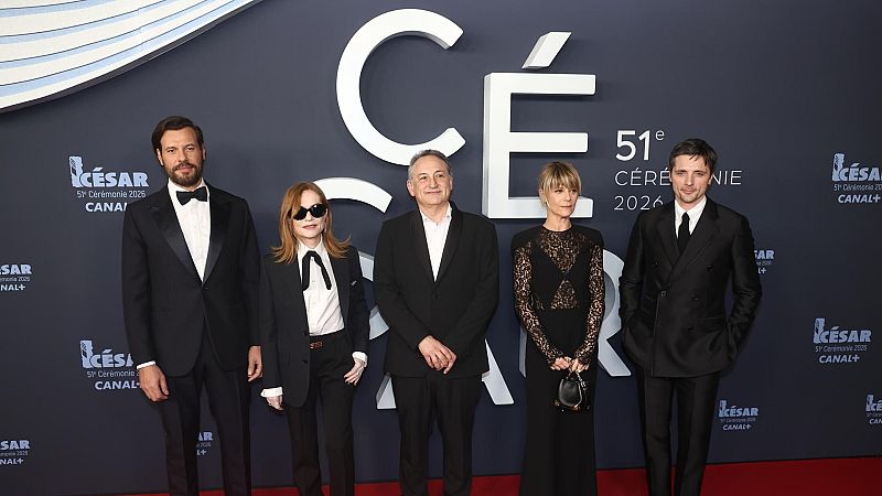 De película en Radio 5 - 'La mujer más rica del mundo' llega a "De Película" - 17/04/26 - Escuchar ahora