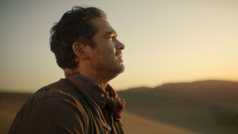 De Serie - Poncho Herrera en 'La casa de los espíritus' - De serie | Escuchar