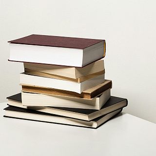 Día del libro. ¿Qué son los libros para quienes los escriben?