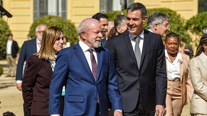 Cimera progressista a BCN: Parlem amb Ces�reo Rodr�guez-Aguilera - S�n 4 dies | Escuchar