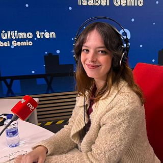 Elisabeth Duval, escritora y activista