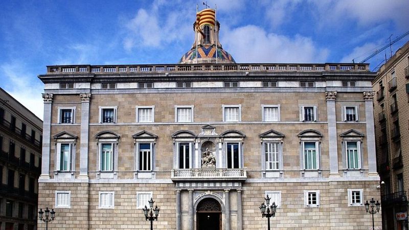 Repassem la hist�ria de Sant Jordi i el Palau de la Generalitat amb Dami� Amor�s - Xavif�rnia | Escoltar