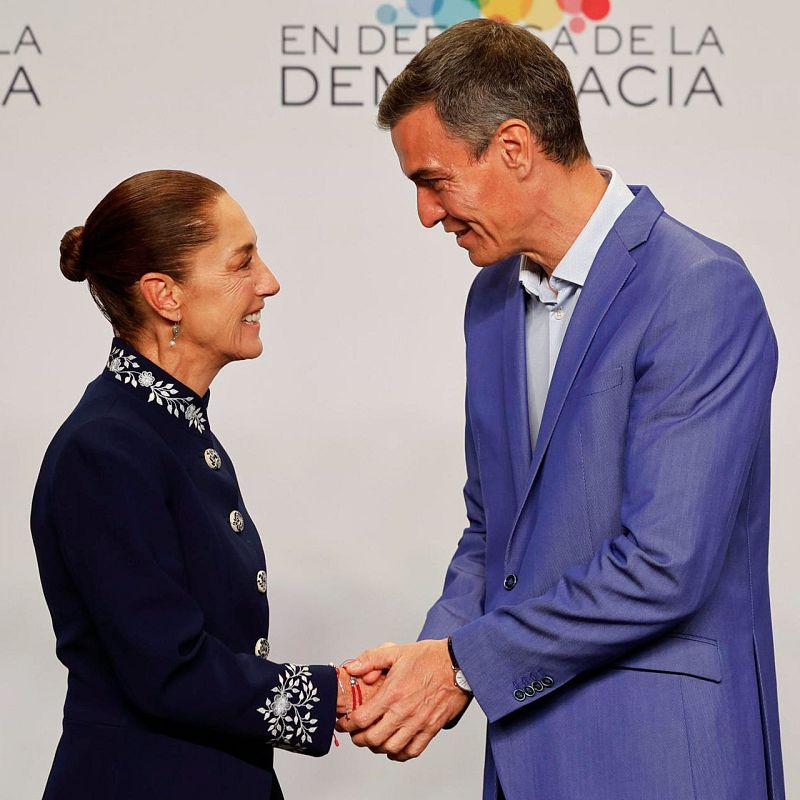 España, epicentro del debate político latinoamericano - Hora América | Escuchar