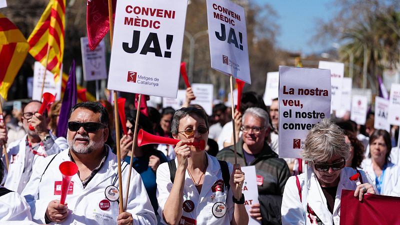 Vaga de metges i 40 anys de la Llei General de Sanitat - S�n 4 dies | Escuchar