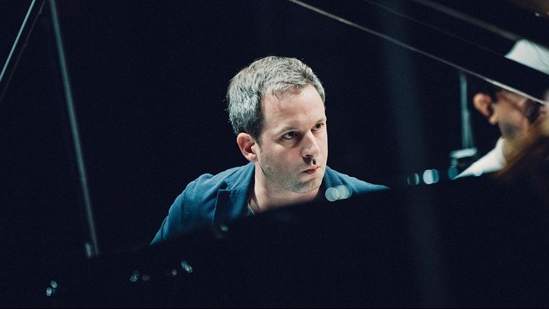 Fila cero - OCNE - Monogr�fico Falla con Mar�a Toledo y Bertrand Chamayou - 26/04/26 - Fila cero | Escuchar