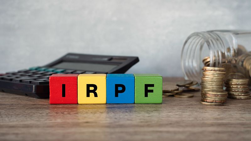 Bulos y mentiras sobre el IRPF, bajo la lupa - Economía de bolsillo | Escuchar