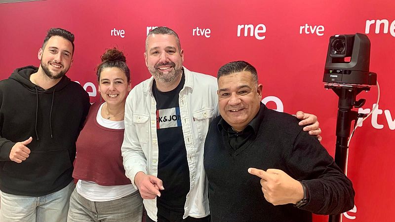 Metròpoli - Rumba Catalana amb RUMBERTO - Metròpoli | Escoltar