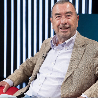 2H - Jos� Luis Garci