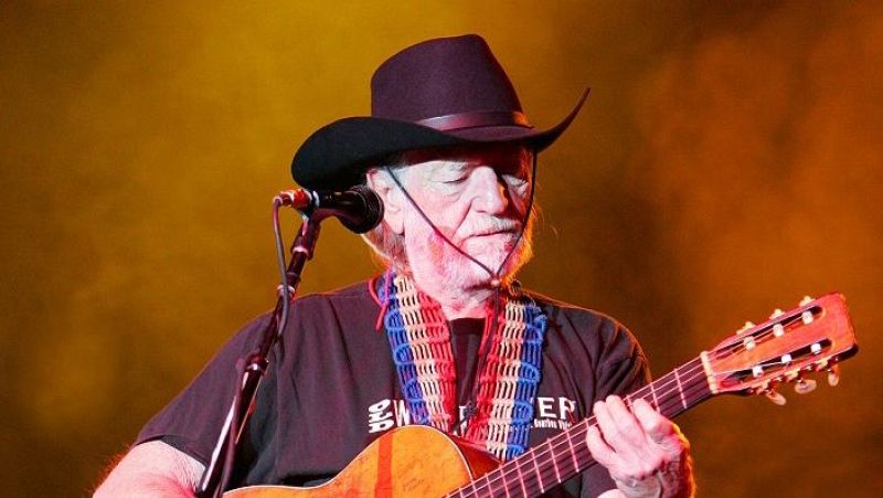 Tal día como hoy - Willie Nelson - 29/04/26 - Escuchar ahora