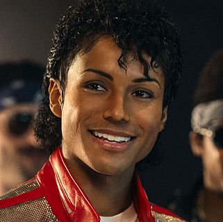 El biopic de Micheal Jackson amb l'Albert Fern�ndez i "Debon canta Suau" de Pere Suau, Antoni Bujosa i Pau Debon