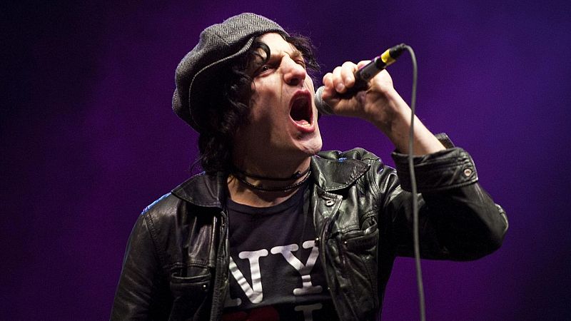 33 revoluciones por domingo - Jesse Malin,  Visor Fest, Mercury Rev y Edwyn Collins  - 03/05/26 - Escuchar ahora