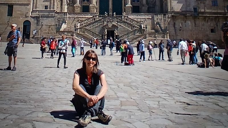 Nacida en Polonia, Marta lleva a�os viviendo en Asturias, en uno de los puntos clave del Camino del Norte. Y este a�o se ha animado a hacerlo por primera vez, pero no de la manera habitual, sino como acompa�ante e int�rprete de peregrinos invidentes, colaborando con una asociaci�n polaca.