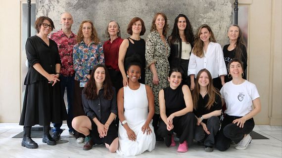 Gara Roda vuelve al TNC con El firmament, una reflexi�n esc�nica sobre la democracia Gara Roda estrena El firmament en el TNC: teatro y democracia en la Sala Petita