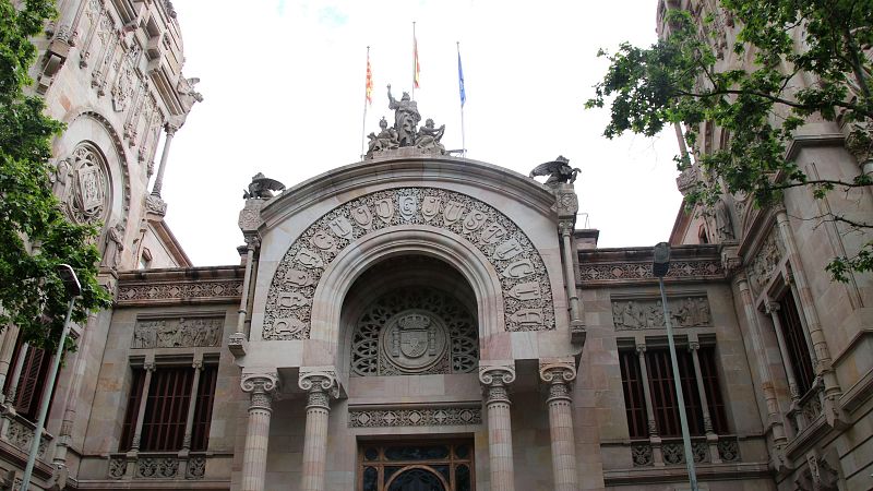 El Pla B - Tert�lia | Alerta sanit�ria per hantavirus i debat sobre la seguretat a Barcelona - El pla B | Escoltar