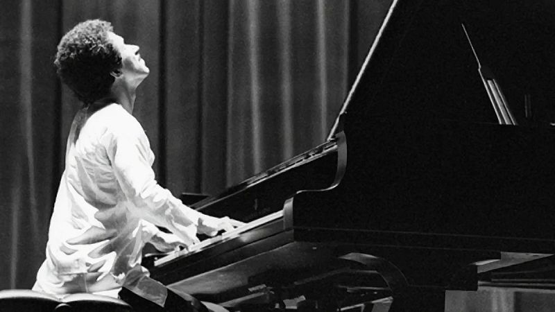 Solo jazz - Keith Jarrett, la soledad del m�sico ante el piano - 08/05/26 - S�lo jazz | Escuchar