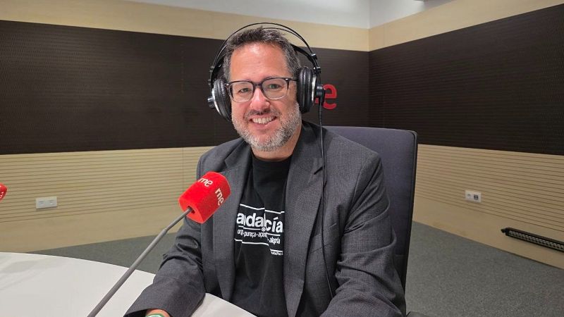 Entrevista electoral: José Ignacio García candidato de Adelante Andalucía - Las mañanas de RNE | Escuchar