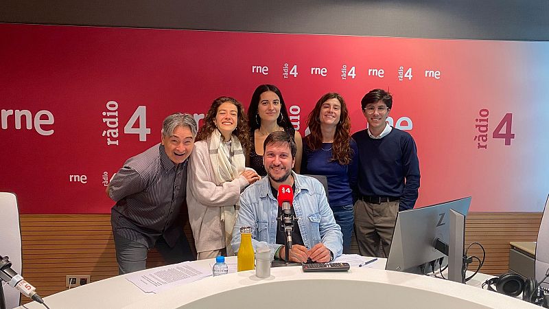 S�n 4 dies- 09-05-26 2ona hora: Tert�lia Setmanal. Rodalies posa fi a la gratu�tat - S�n 4 dies | Escuchar