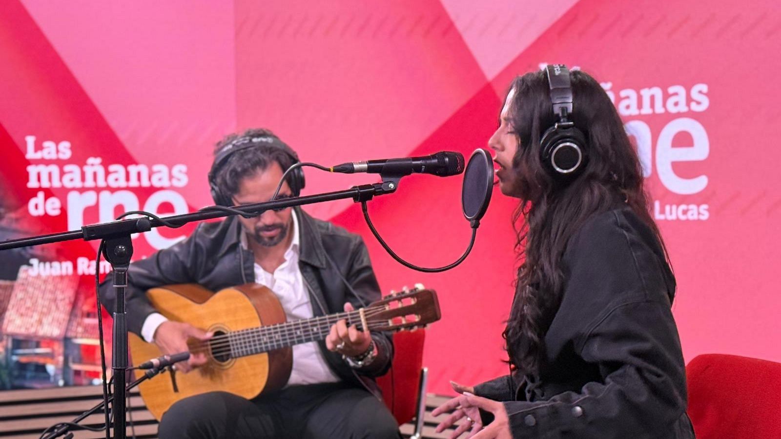 'Tempestade', de Sara Correia: un fado entre el amor y la rabia - Las mañanas de RNE | Escuchar