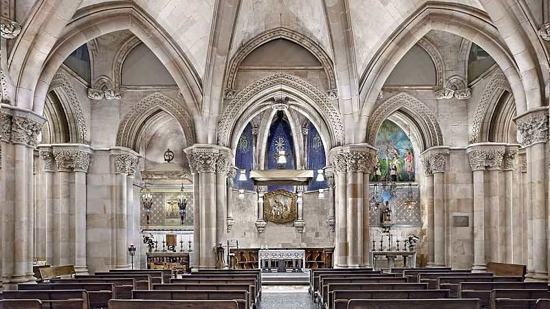 La cripta de la Sagrada Família, a l'espera el Papa | Escoltar