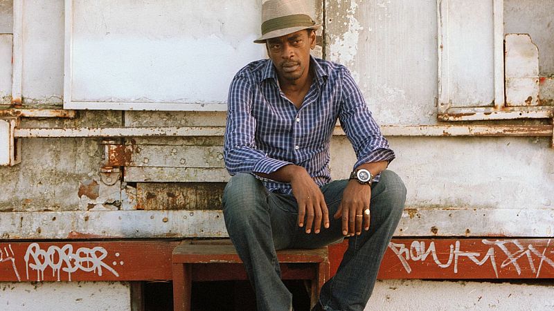 Cuando los elefantes sueñan con la música - El otro lado de Seu Jorge - 11/05/26 - Cuando los elefantes sueñan con la música | Escuchar
