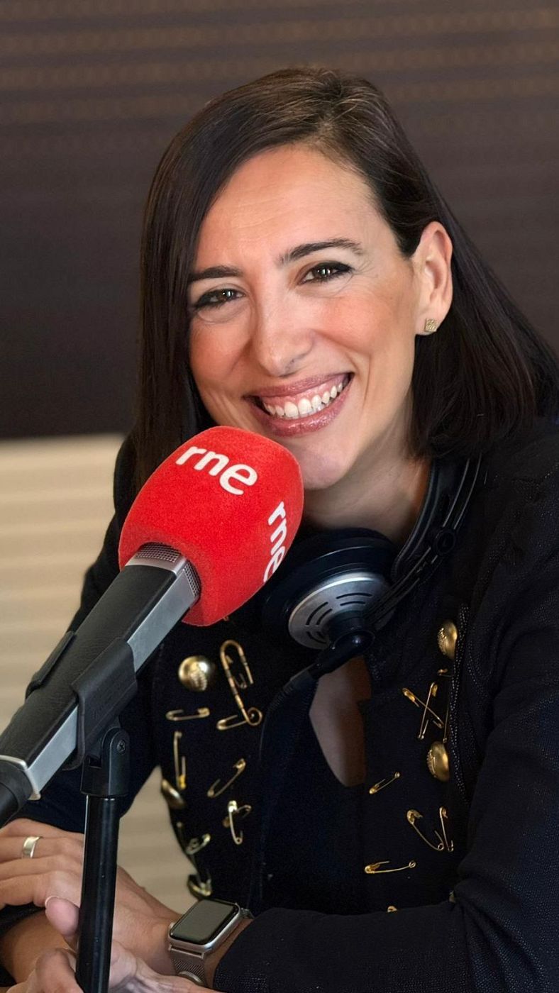 SOMOS IGUALES Julia Mayoral -13/05/2026 - Escuchar ahora